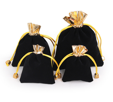 Custom 7*9cm Golden Velvet Drawstring Bags Soft Wedding Candy Gift and Jewelry Pouches for Weddings and Events