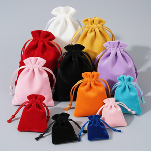 5*7cm 7*9cm 8*10cm Bag Velvet Customized Logo Wholesale 11 Colors Gift Pouch Jewelry Packaging Drawstring Bag