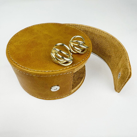 Wholesale Custom PU Gift Jewelry Package Box Bracelet Leather Button Jewelry Box With Logo Ring Storage Jewelry Box