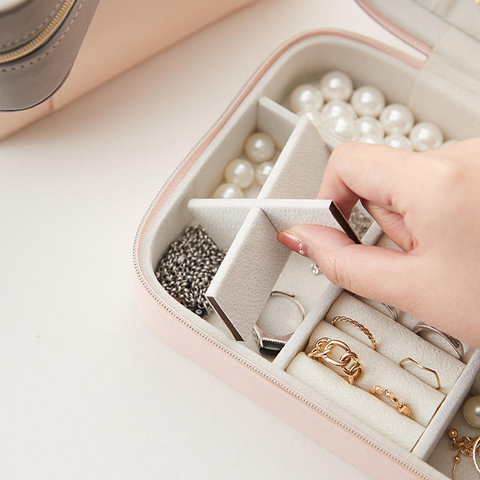 Portable Luxury Jewelry Case with Zipper for Earrings Rings Necklaces Travel Organizer Jewelry Box