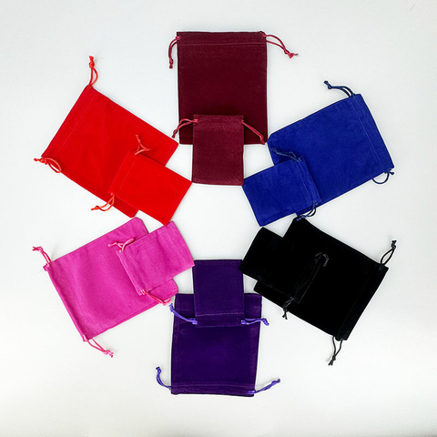 Customized Velvet Drawstring Jewelry Pouch Bag for Watch and Glasses Jewellery Packaging