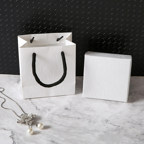 Custom Jewelry Packaging Wedding Gift Box Necklace Box Luxury Jewelry Packaging Box and Bag with Custom logo