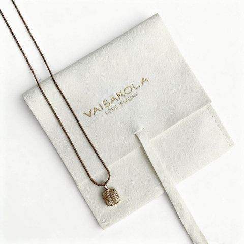 OEM Customizable logo 8x8cm Flap Envelope Luxury Microfiber Jewelry Packaging Pouch with Gold Foil Stamped