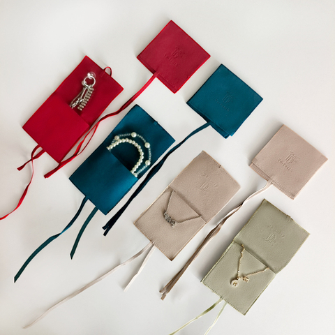 Custom logo Luxury Microfiber Jewelry Pouch for Bracelet Necklace Ring Jewelry Packaging Bag Envelope Gift Bags