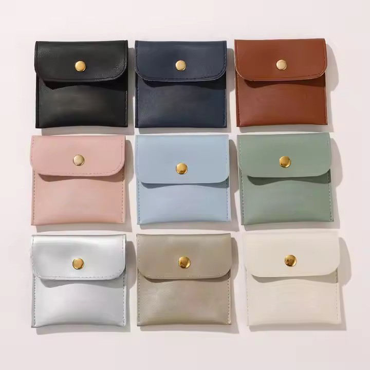 Custom Logo PU Leather Jewelry Pouch Earrings Ring Necklace Envelope Jewelry Packaging Button Bag Jewelry Gift Packaging Bag