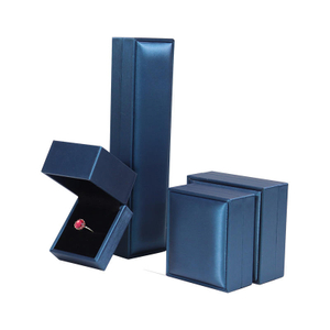 Custom Logo Jewelry Box Bracelet/necklace Gift Box Packaging Necklace Leather Jewelry Storage Box