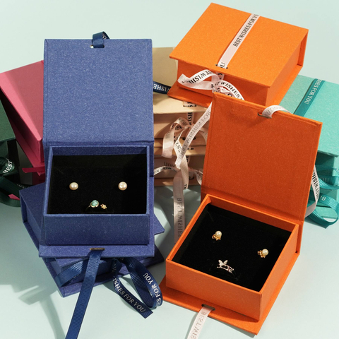 Custom Logo Book Shape Paper Gift Packaging Box Cardboard Material with Ribbon Ring for Earring Jewelry Assorted Color