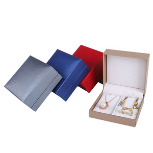 Wholesale Hot Sale Brushed Leather Paper Jewelry Box Set Velvet Ring Necklace Earrings Storage Box Elegant Packaging for Jewelry