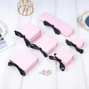 Custom Eco Friendly Recyclable Paper Cardboard Jewelry Case Book Style Jewelry Packaging Box with Ribbon